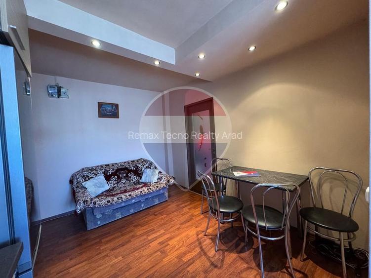 Apartament  2 camere- Micalaca(zona Miorita) - 5