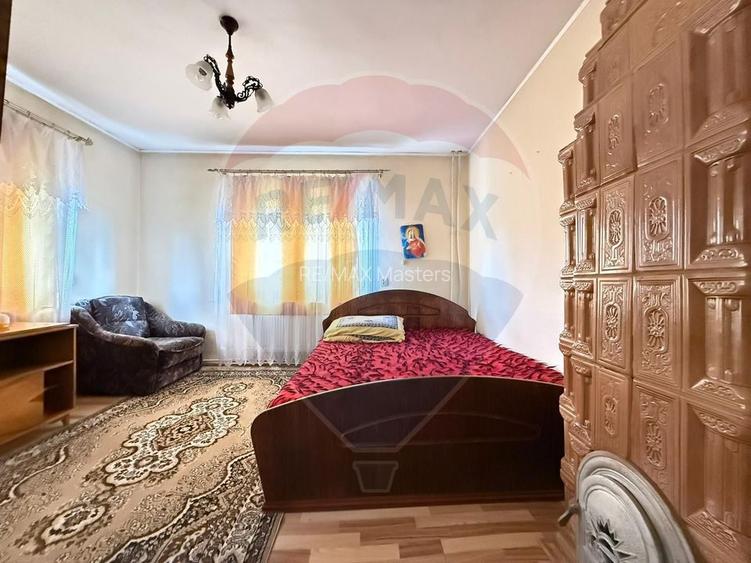 Casă DE VÂNZARE Șarul Dornei 1075 mp Teren - 20