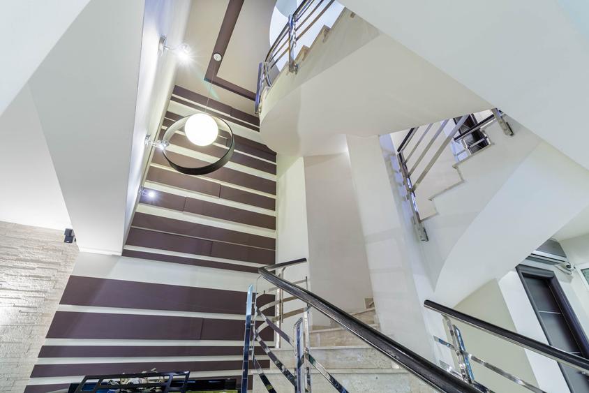 Casă premium, finisaje de top, curte superbă – 700 mp teren