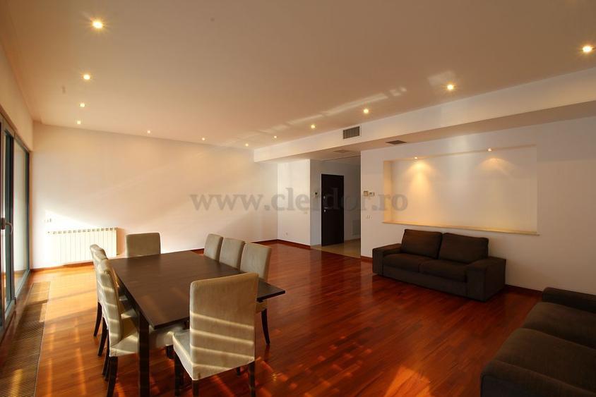 Dorobanti - penthouse cu 4 camere si terasa spatioasa