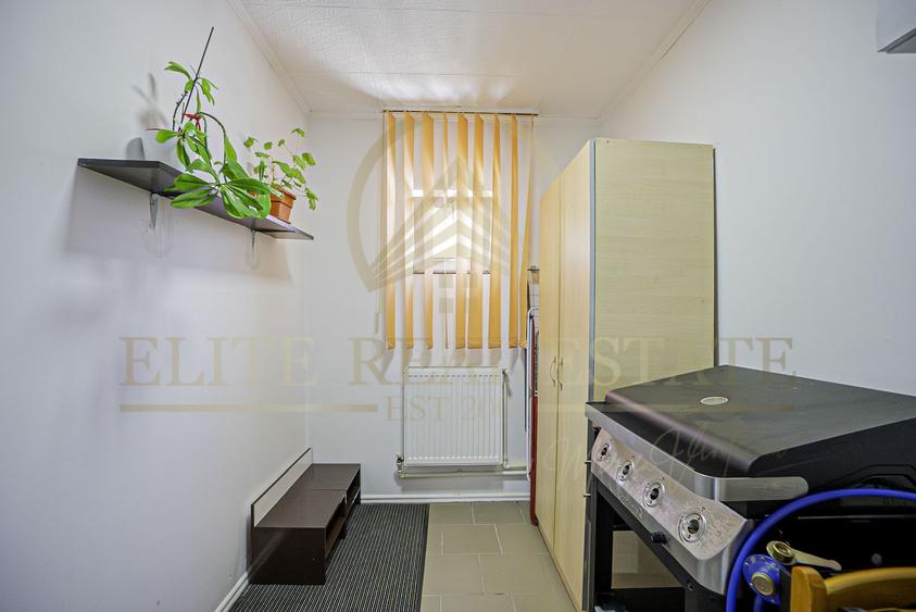 Apartament in vila , Curte  , Garaj - Pod butelii