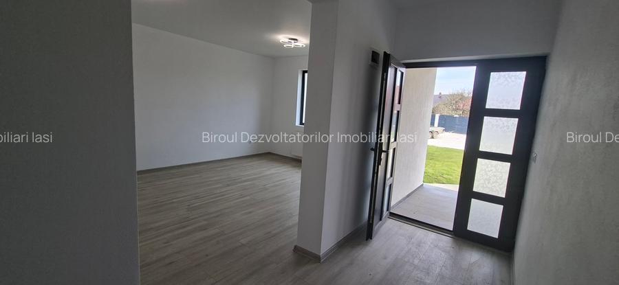 Casa cu 3 camere 80 mp, teren 650 mp, gazon, centru Holboca - 10