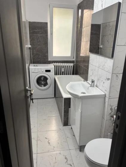 Drumul Taberei - Valea Ialomitei - 1 minut metrou - Garsoniera Moderna-RENOVATA