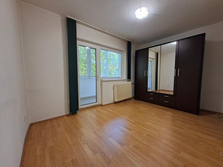 Apartament  cu garaj sub bloc+ boxa