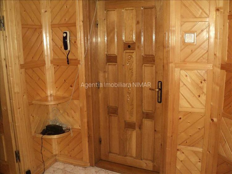 De inchiriat apartament cu doua camere in zona spitalul judetean Vrancea. - 12