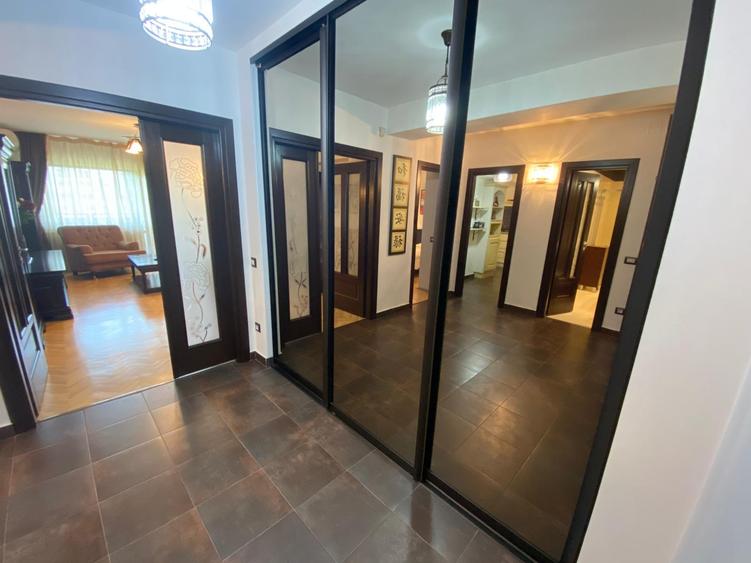 Unirii stradal, 3 balcoane priveliste extra, 5/9, 75mp, mob/util/renov LUX, 1%