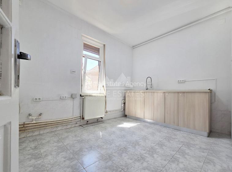 Casa individuala de inchiriat curte libera 100 mp Domenii Ion Mihalache - 11