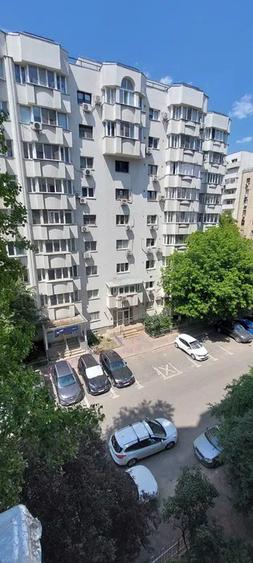 Apartament 3 Camere - Unirii- Centrala Proprie / Parcare