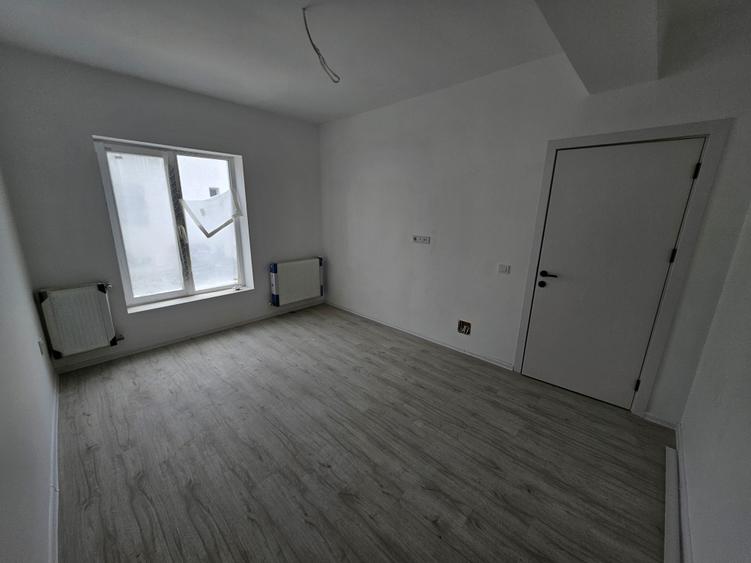 Vila P+1+M,la 2 pasi de București,tva inclus,fara comision
