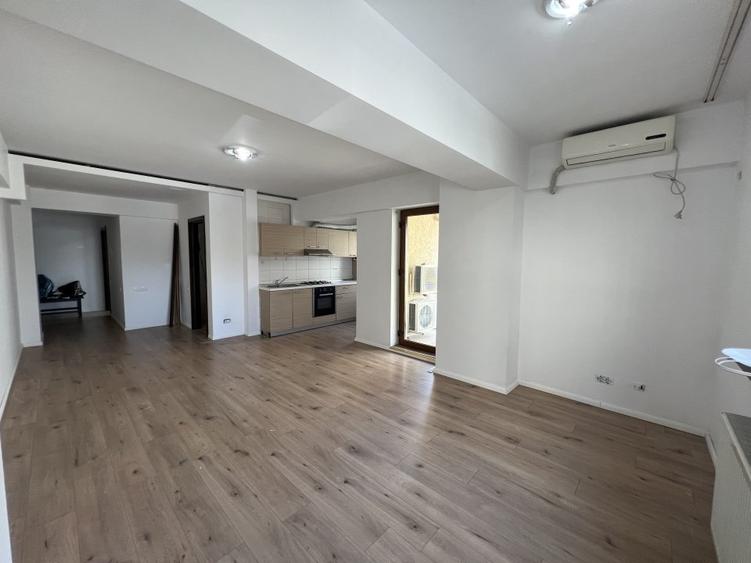 Apartament nemobilat în bloc nou cu centrală proprie ‘ pet friendly’