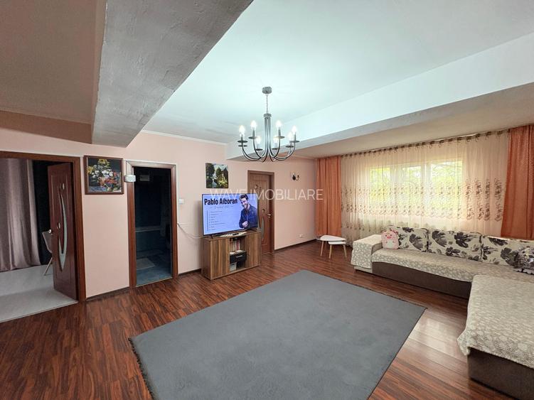 Casa 3 camere P+M, zona C , Valu lui traian