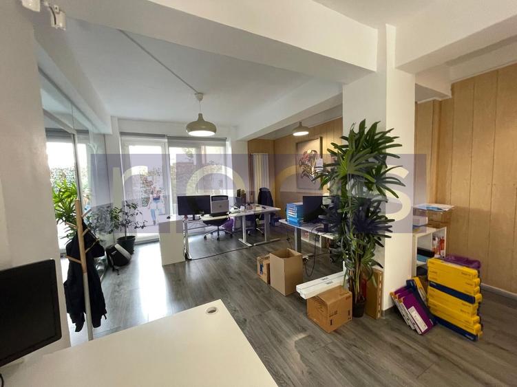 VANZARE | VILA DEOSEBITĂ | ZONA PARC CIRCULUI BARBU VACARESCU | 450MP - 26