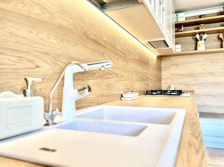 Apartament de LUX  cu gradina privată