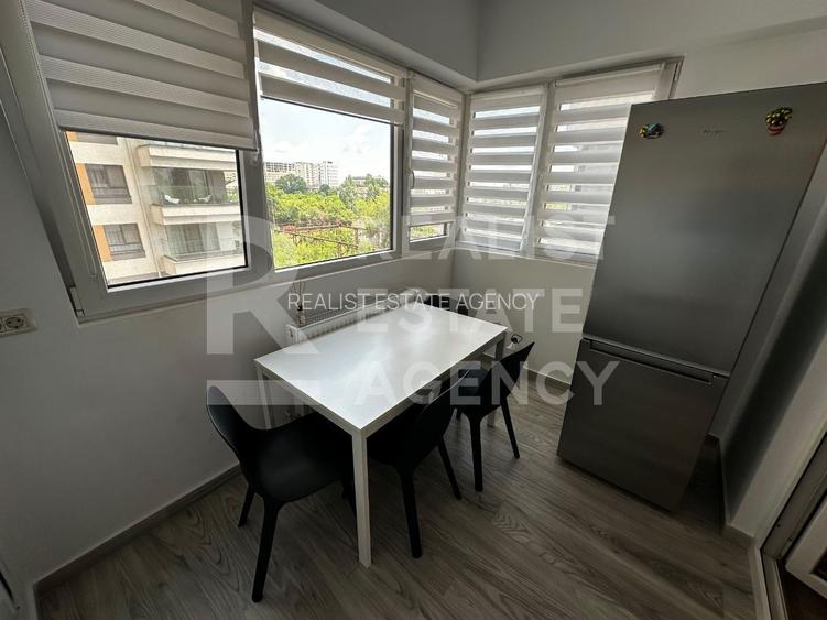 Apartament cu 2 camere de închiriat- Liberty Mall - 5