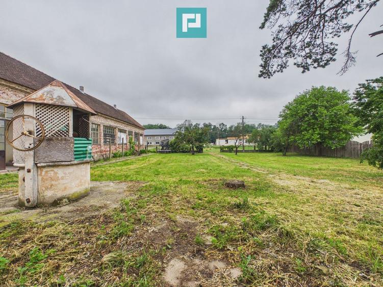 Casă în Neudorf, comuna Zăbrani - județul Arad