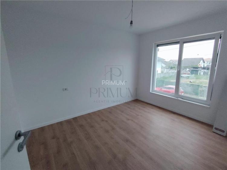 DUPLEX MODERN - ZONA CENTRALA - SEPARAT PRIN BAIE - GAZON SI SISTEM DE IRIGARE - 3