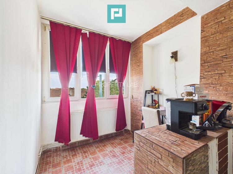 Apartament cu 3 camere, zona Soarelui - 11