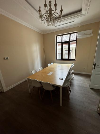 Vila independenta, locuri de parcare, nou renovata ideal pentru birouri sediu