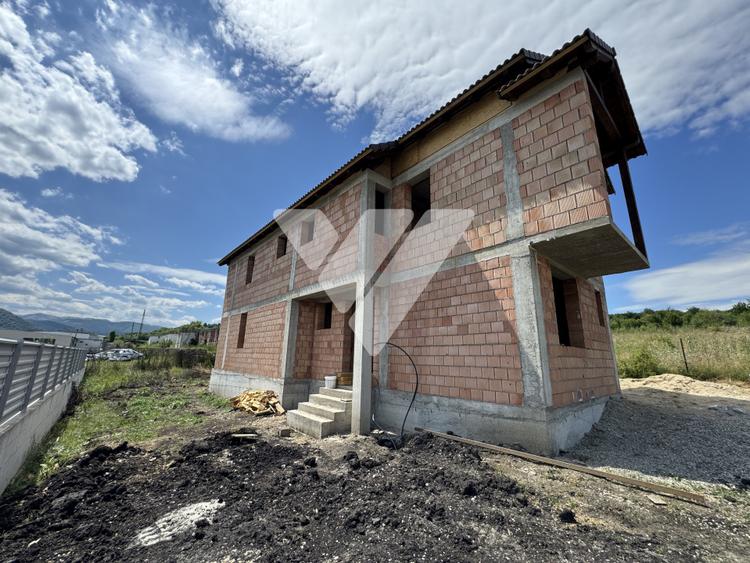 Casa individuala P+E cu teren 513 mp de vanzare in Cisnadie Sibiu