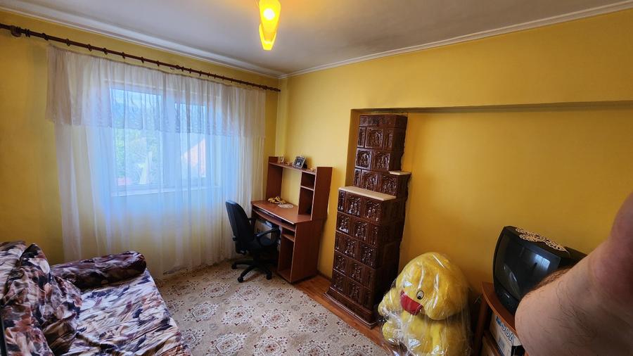 Apartament 3 camere + Garaj 25 mp