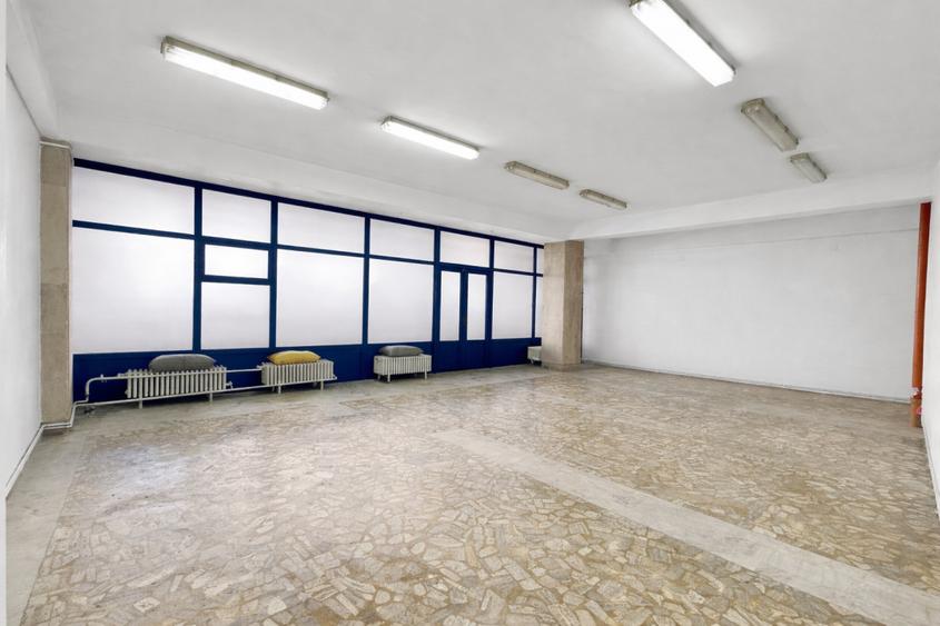 Vânzare Spațiu Comercial- Judecătorie- 160 mp, vitrină 14 ml.