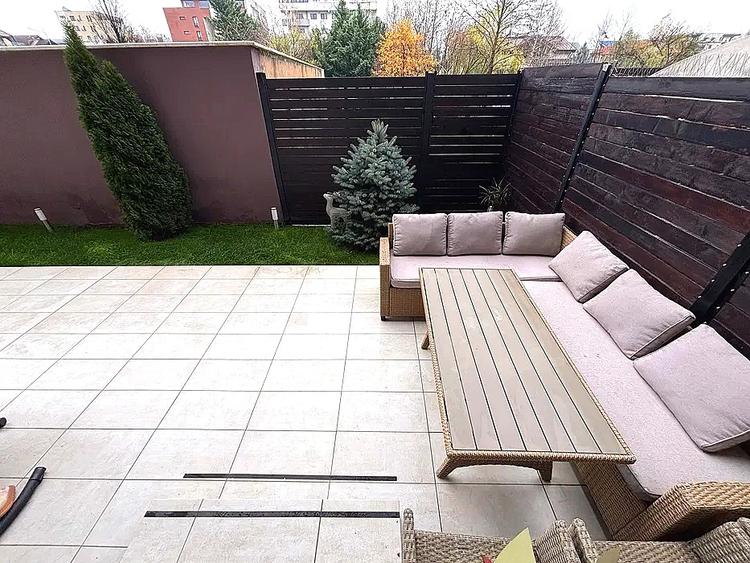 3 camere Premium | 2018 | 73 mp utili + terasă 75 mp | Sisesti