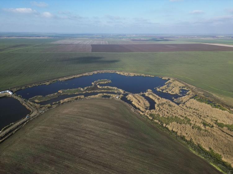 Pescărie cu resursă naturală de apă