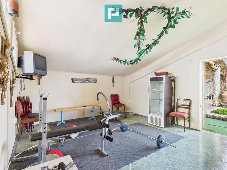 Spatiu comercial central Arad
