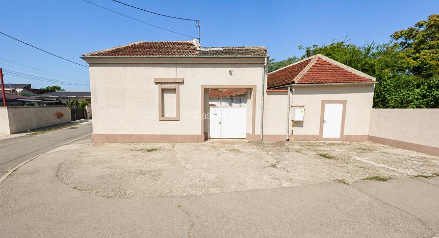 Spațiu comercial/birouri cu curte proprie, acces auto — Arad, zonă semicentrală, - 2
