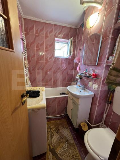 Apartament 3 camere, decomandat | Micro 7, Hunedoara | Etaj 2