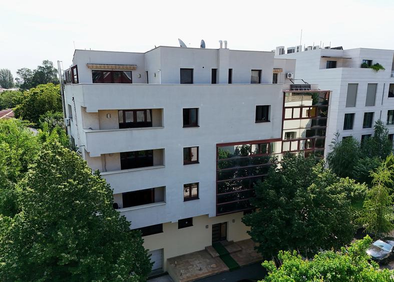 BLAREMBERG 4-6 - comision 0%, reprezentam proprietarul!