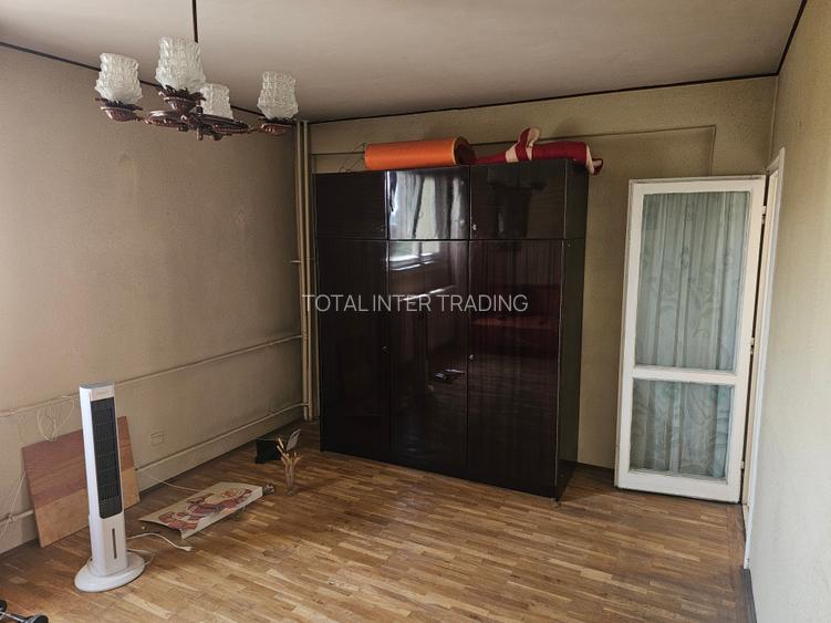 Bucur Obor - 7/10 - bloc mixt 1974, reabilitat, decomandata, balcon, 64900 € - 6