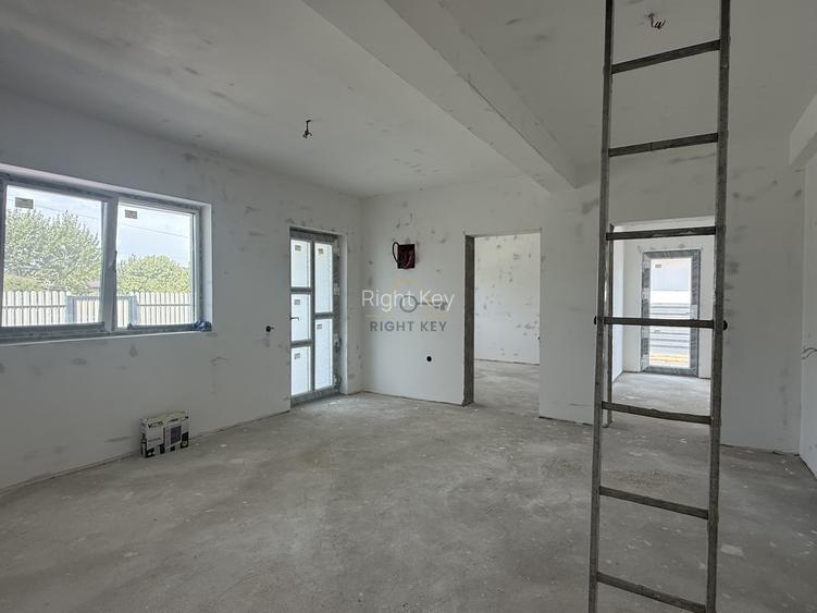 Casa parter P+pod, placa de beton, 4 camere, 330mp teren! Comision 0% - 9