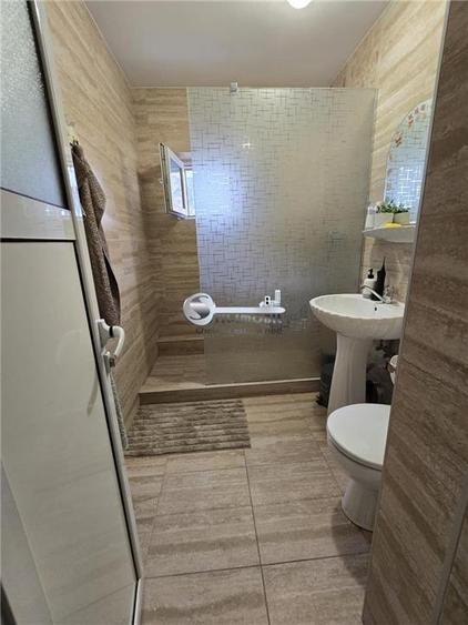 Apartament 2 Camere Decomandat, 65 mp, Dacia