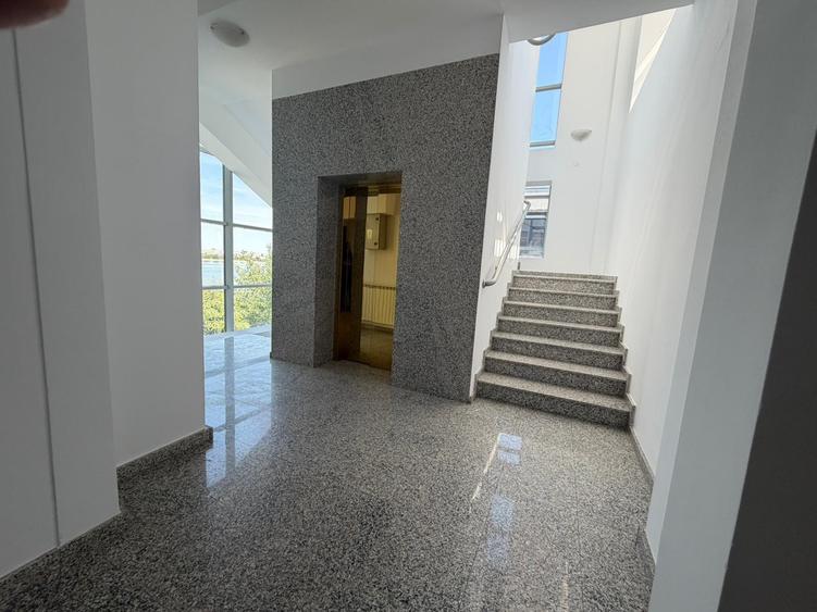 Virtutii - Crangasi | Spatiu Birouri | 5 Camere  | 4 Gr. Sanitare | 278 MP