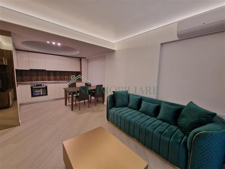 Inchiriere apartament 3 camere Pipera Cortina North