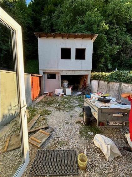 Casa 4 camere, Muncitoresc