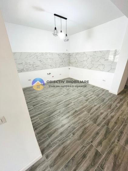 Casă tip duplex de vânzare – zona Fermelor