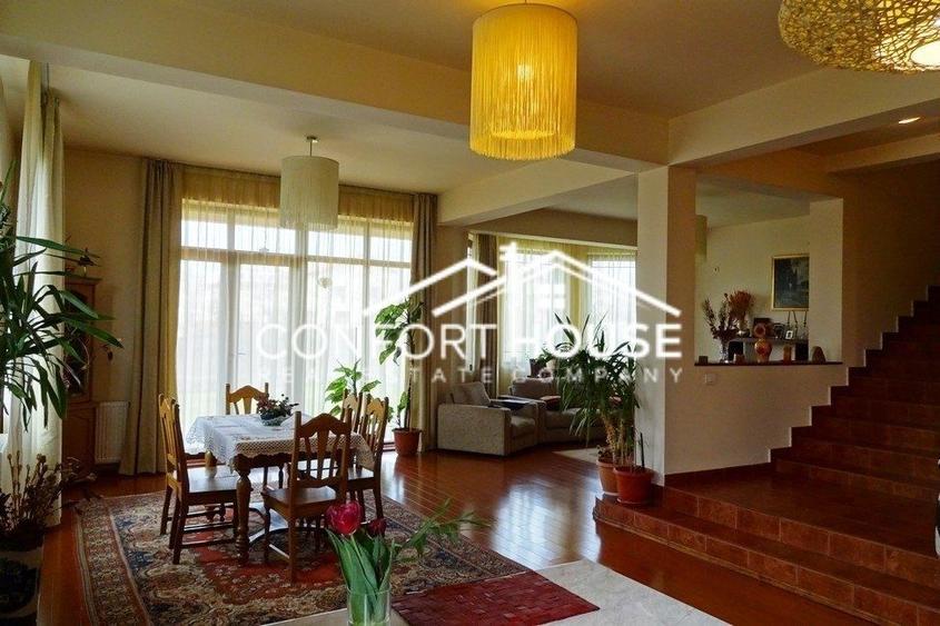 Vila 7 camere, teren 880mp, vanzare- inchiriere, IANCU NICOLAE