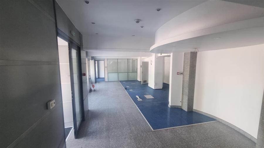 Spatiu comercial versatil in Centrul Civic