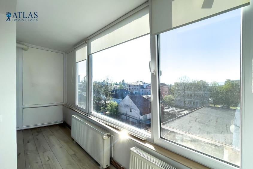 Apartament 2 camere, zona Județean, etaj 3/4, 50mp, mobilat si utilat
