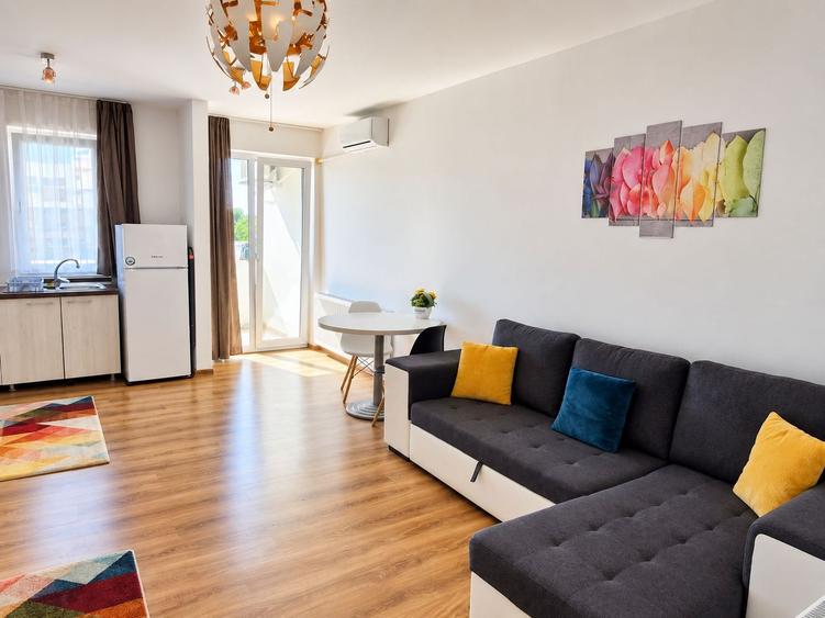 Giroc-Unitatea Militara | Etaj 1 | Balcon | Parcare | Disponibil imediat