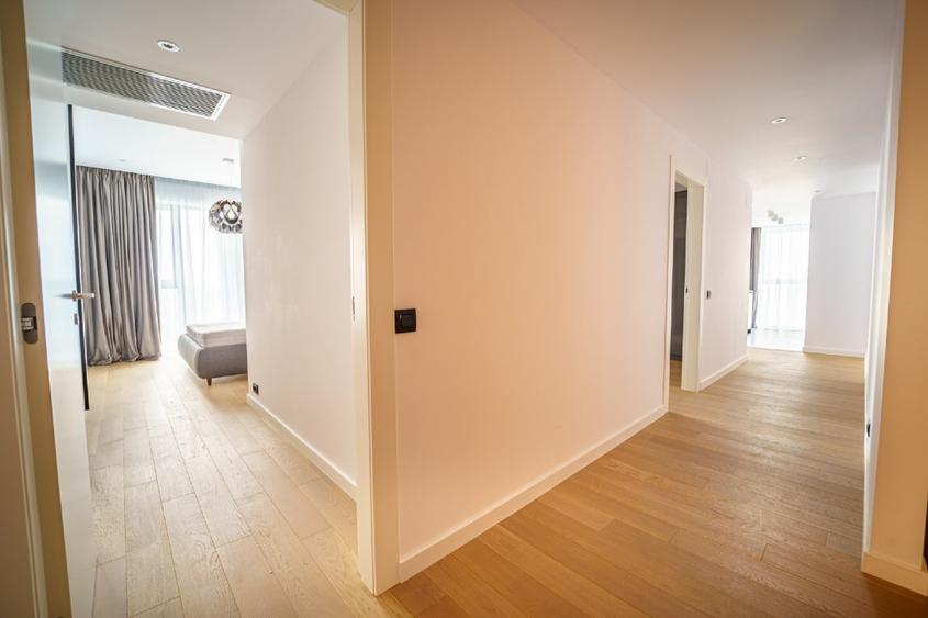 Apartament cu 3 camere de vanzare in One Herastrau Towers