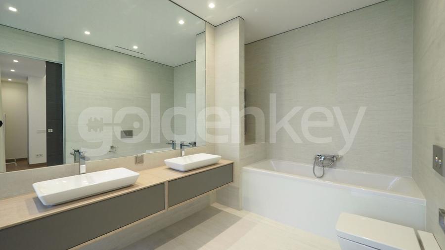 Apartament premium cu 4 camere | 253mp terasa