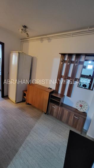 Inchiriere garsoniera decomandata, Oltenitei-Aparatorii Patriei - 8