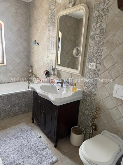 Vilă P+1 renovată complet în Cumpăna, teren 800 mp, garaj, șemineu și - 16