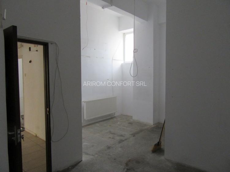 Inchiriere spatiu comercial Teiul Doamnei - 74mp - 28