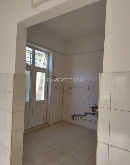 Spatiu Comercial | Cismigiu | Victoriei | Stradal