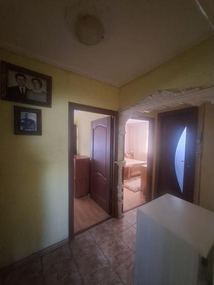 Inchiriere apartament 3 camere mobilat -Casa de Pensii Mall Vitan-PARCARE