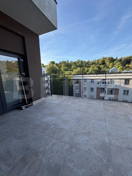 Penthouse de vanzare, 98 mp, zona Tudor